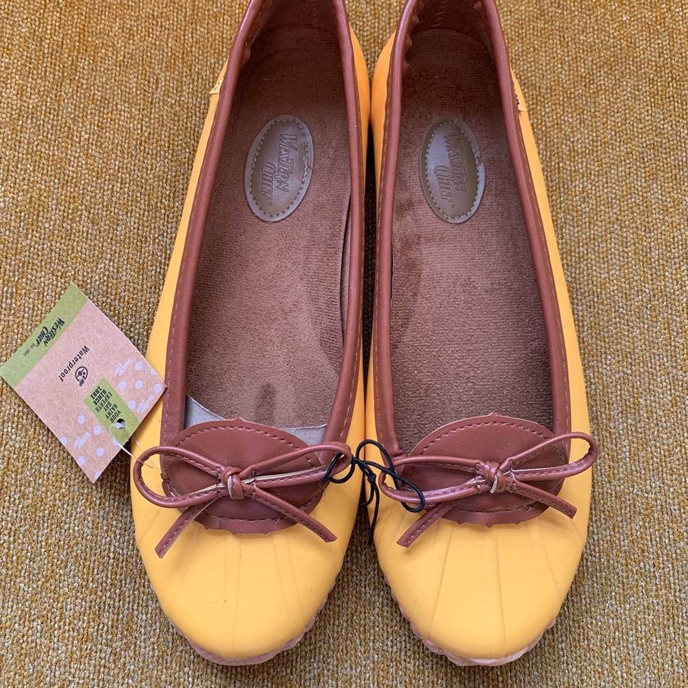 Western Chief Yellow Skimmer Duck Ballet Flats with Brown Trim and Bow NWT